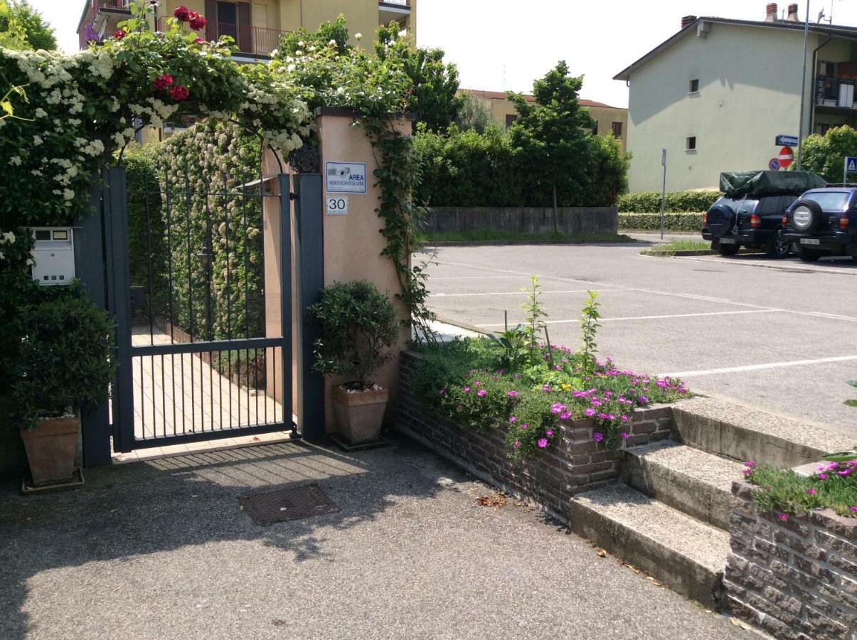 B&B Desenzano Paradise Desenzano del Garda Eksteriør bilde